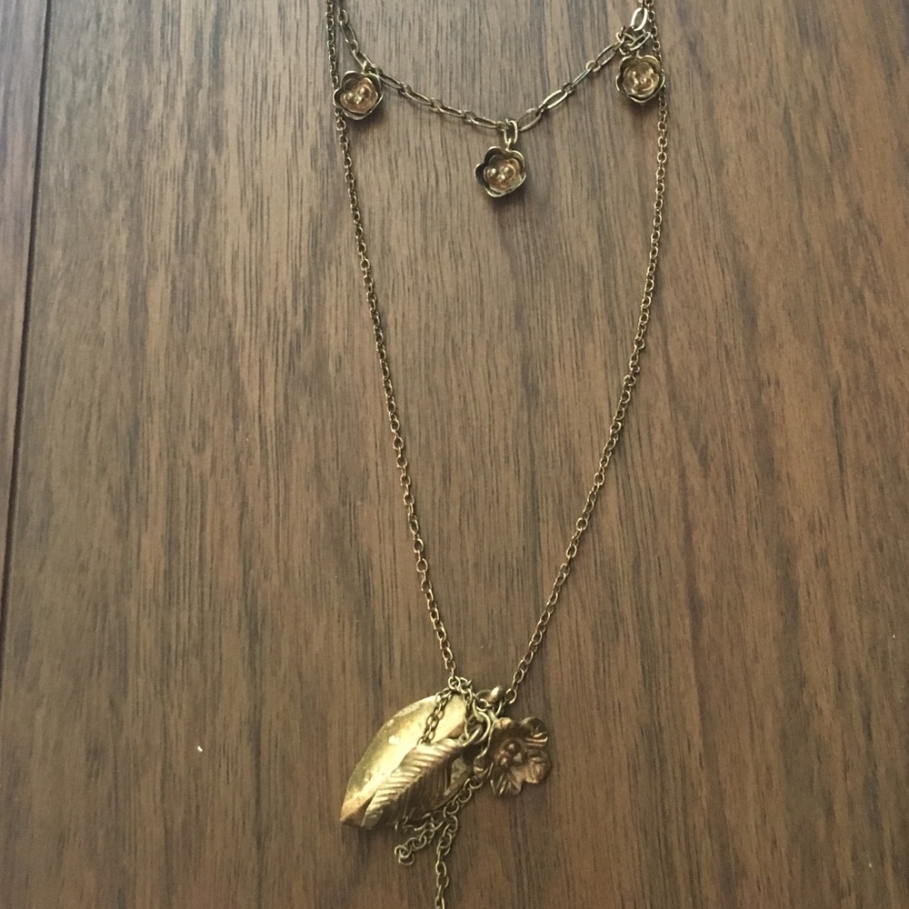 Betsey Johnson bronze necklace